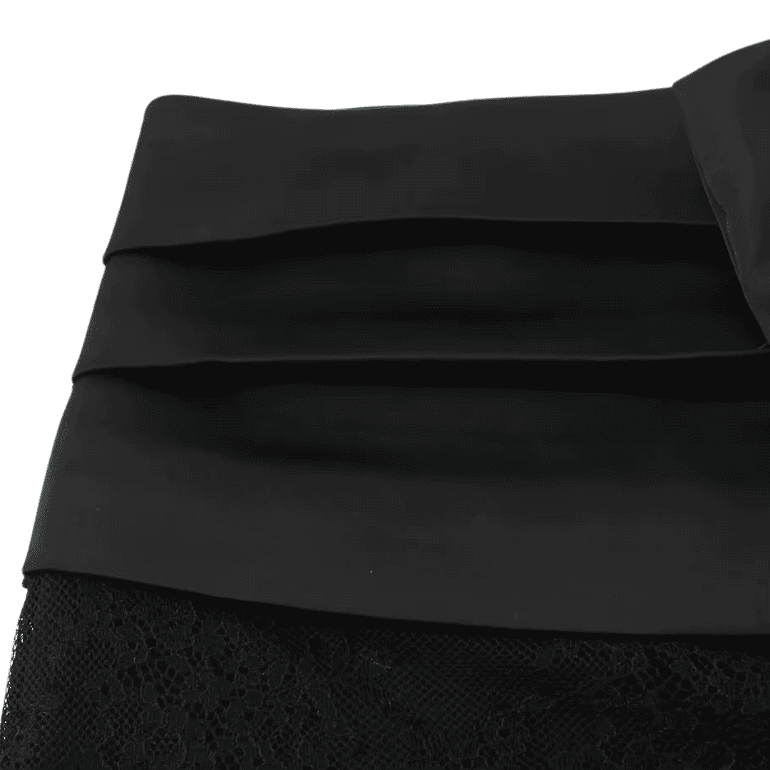 Übergroßer Minirock mit Schleife und Spitze