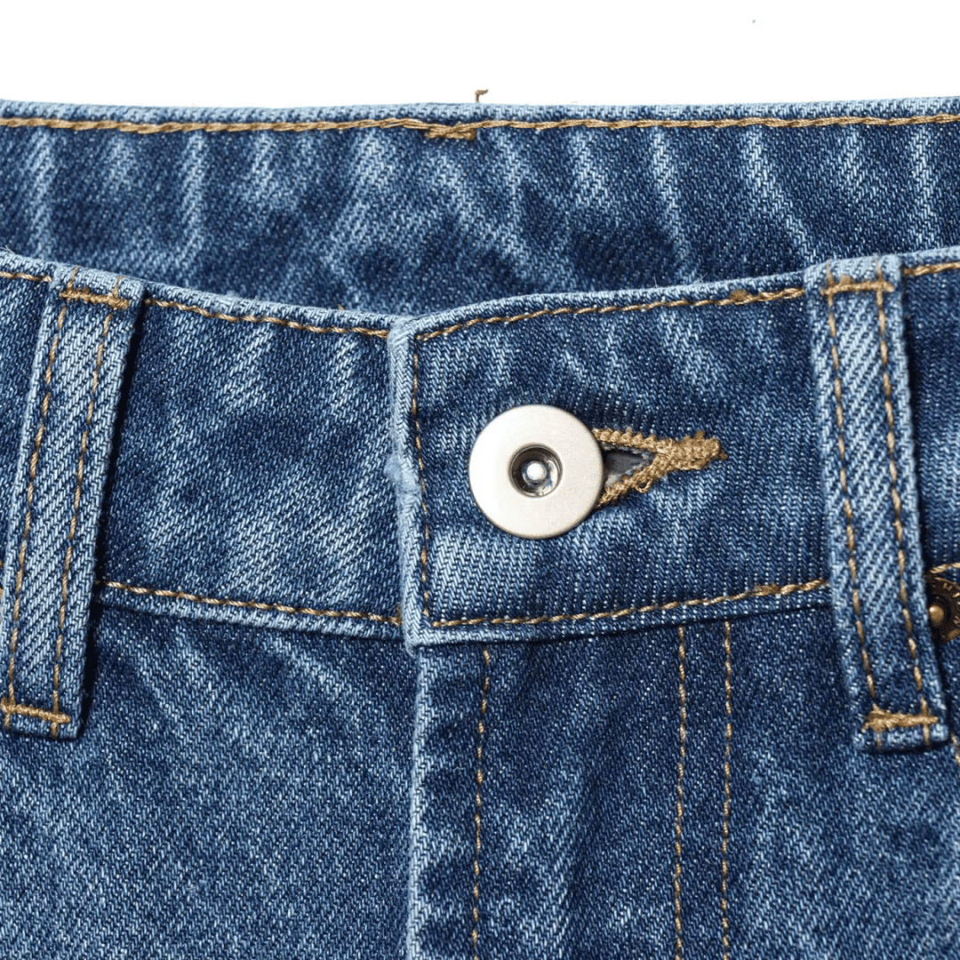 Jeans mit gebogenem Bein