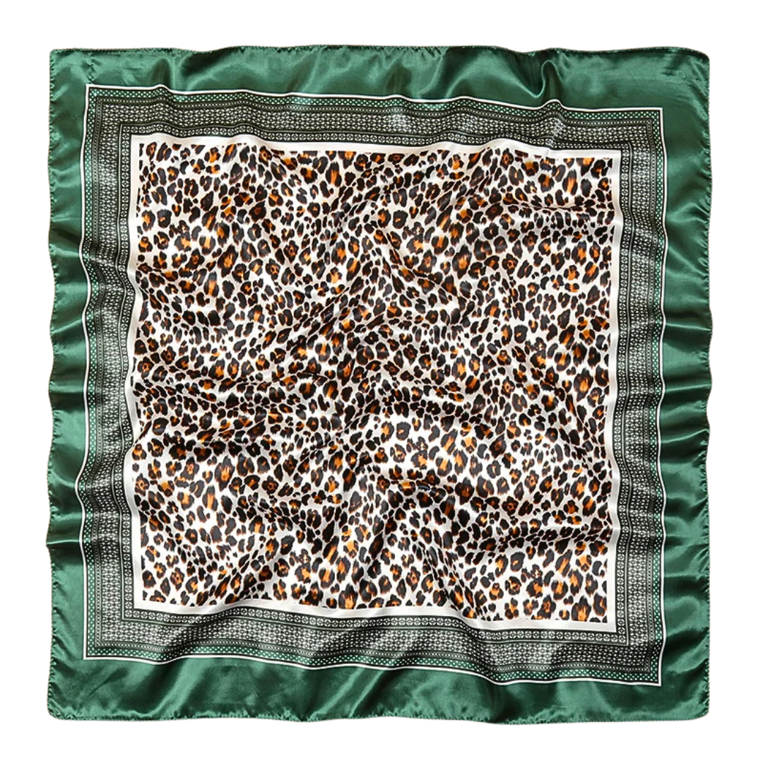 Quadratischer Schal mit Satindruck