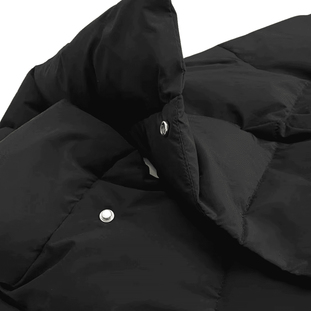 Schwarze Steppjacke mit Gürtel