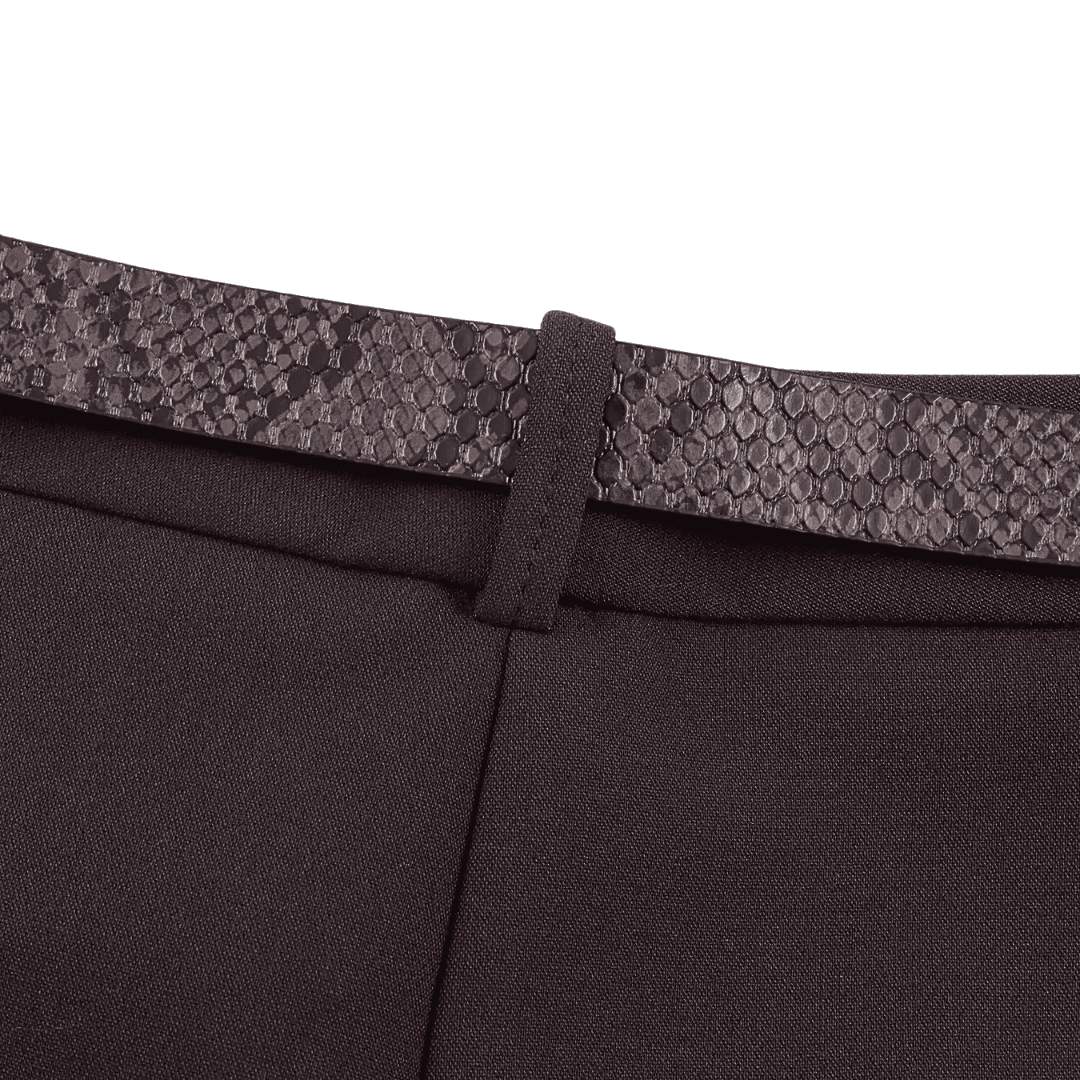 High-Waisted Cargo-Shorts mit Gürtel