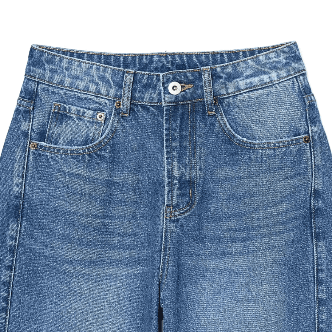 Jeans mit gebogenem Bein