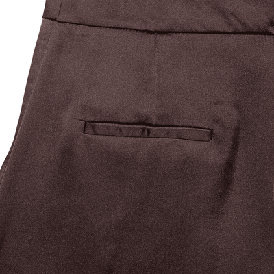 Kurze Hose "Ätherische Muse" mit Spitzenborte