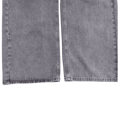 Asymmetrische Jeans mit gekreuztem Bund und weitem Bein